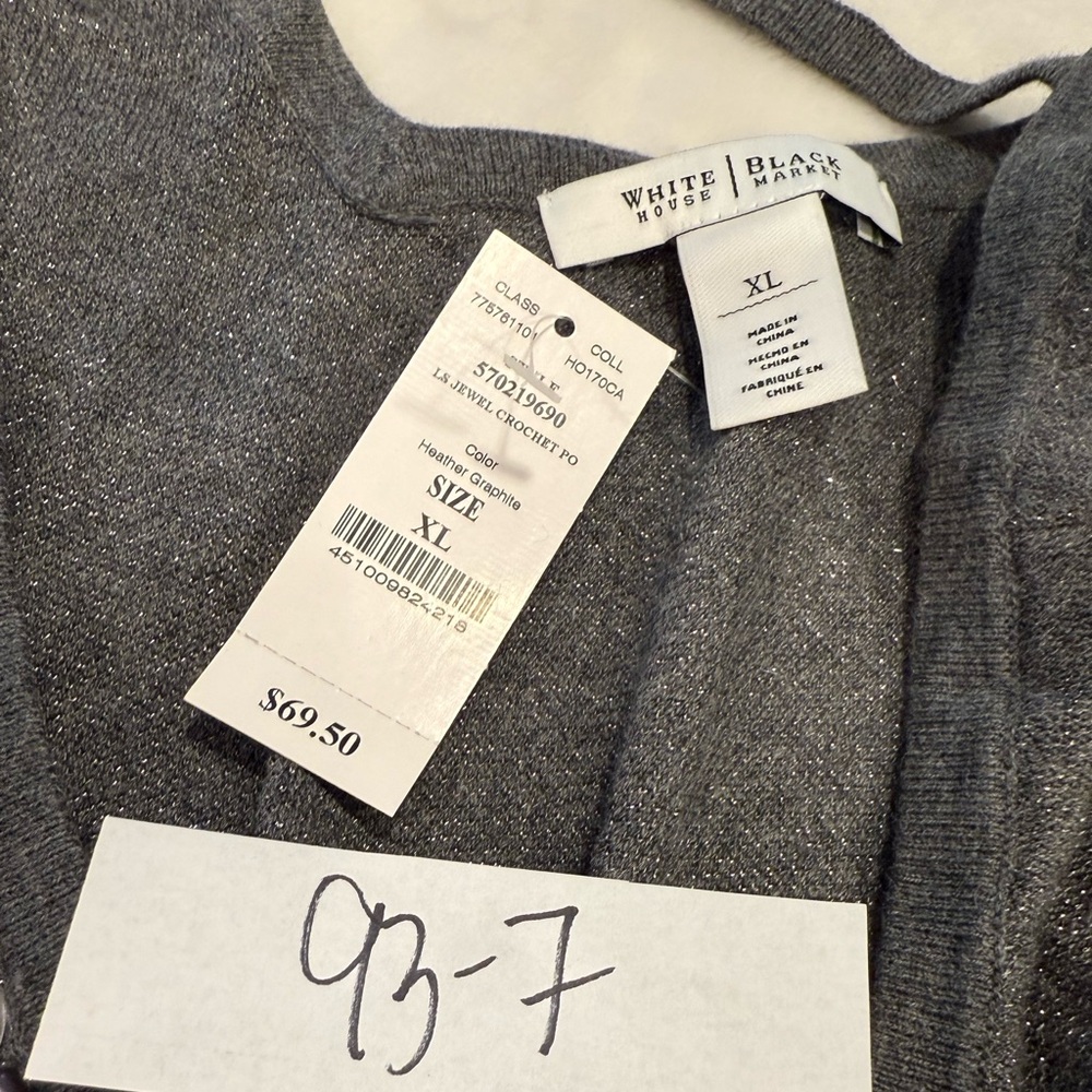 White House Black Market sweater gray bead embellished scoop neck & back SZ XL - Picture 11 of 11